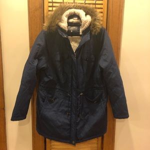 Winter Coat With Zip Off Fur Accent - Size XL
